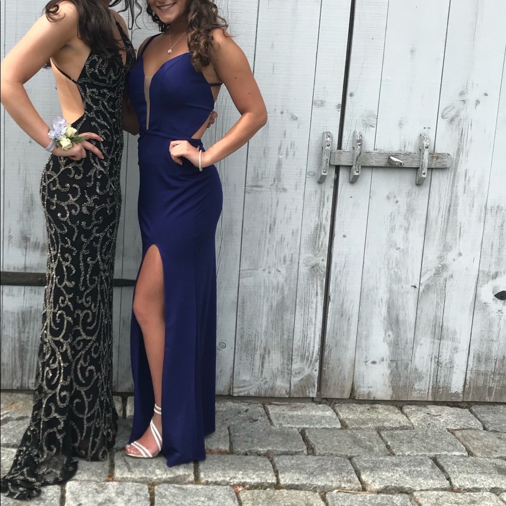 La Femme 26023 Sparkly Indigo size 4 formal dress